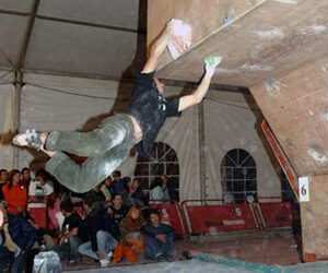 II Open de Escalada Bulder en Caravia